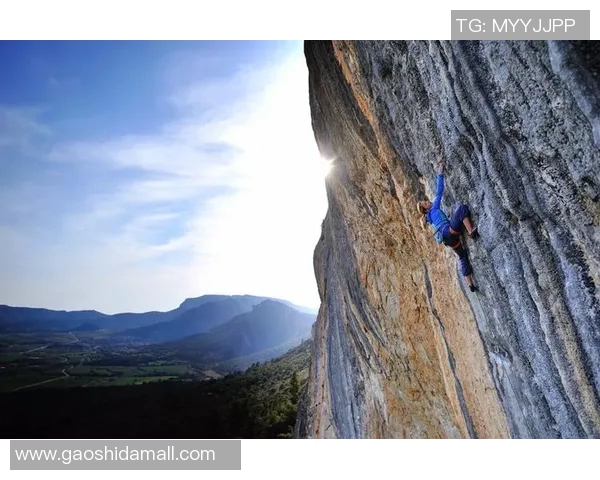 攀岩女神黄娜分享成功秘诀与训练心得的专访揭秘